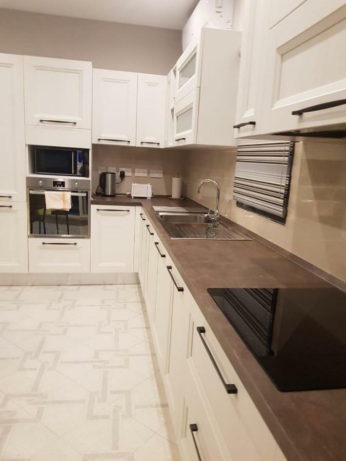 Apartment Merhba 3 *